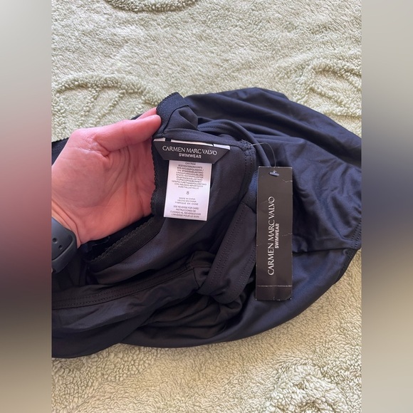 Carmen Marc Valvo Swim Twisted Tides One Shoulder Cut Out One Piece, size 8 NWT! - Picture 9 of 11